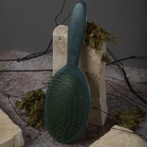 Framar Neutrals Detangle Brush - Evergreen - Hairdressing Supplies